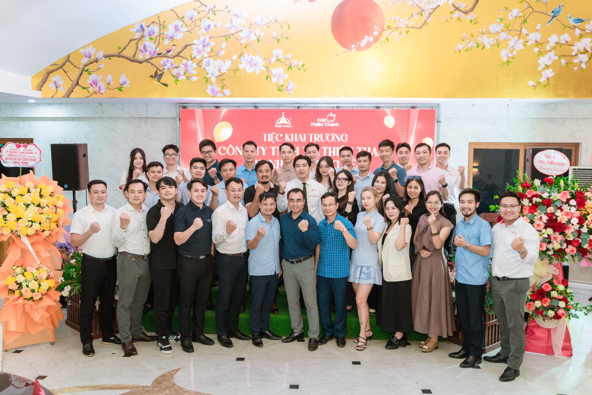 Khai truong chi nhanh Hưng Yen